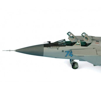 Сборная модель ZVEZDA Советский истребитель-перехватчик МиГ-31, подарочный набор, 1/72#1922827