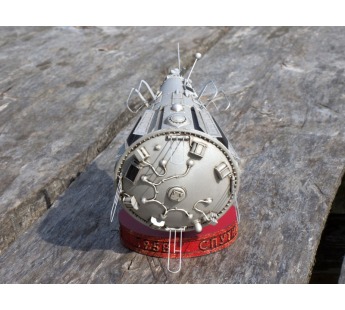 Сборная модель Red Iron Models Советский ИСЗ Спутник-3, 1/35#1940461