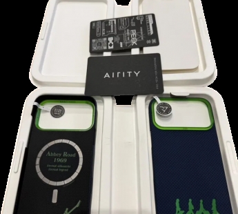 Чехол Airity Abbey Road 1969 iPhone 17 Pro (Green)#2151784
