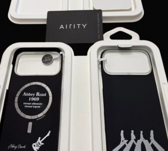 Чехол Airity Abbey Road 1969 iPhone 17 Pro Max (Silver)#2159886