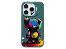 Чехол-накладка - SC335 для "Apple iPhone 15 Pro"  (медведь) (dark green) (227031)