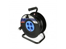 Удлинитель на катушке 4 гнезда 30м,с заземлением и предохранителемПВС 3*1,5 16А/3,5кВт